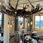 Bed & Breakfast Glockneralm - Hiking- And Skihotel Exklusively Accessible By Cable Car