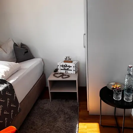 Bed & Breakfast Glockneralm - Hiking- And Skihotel Exklusively Accessible By Cable Car *