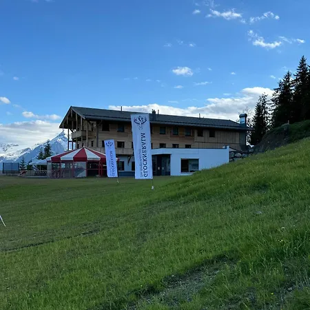 Nocleg ze śniadaniem Glockneralm - Hiking- And Skihotel Exklusively Accessible By Cable Car